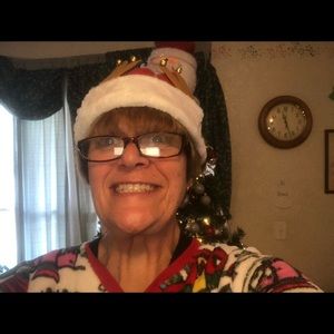 Meet your Posher, Connie